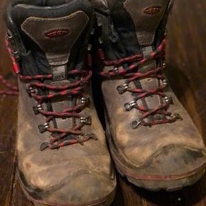 Keen Women’s Hiking Boots